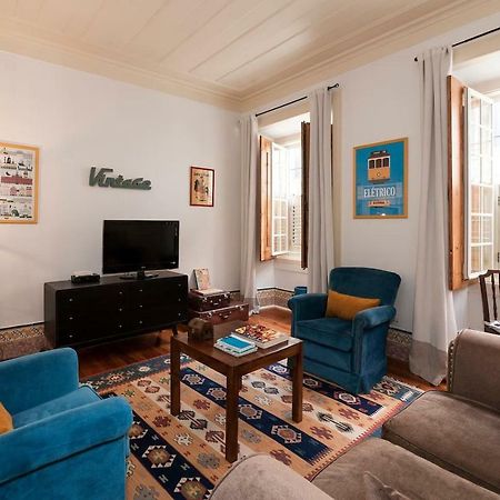 2 Bedroom Apartment With Patio Next To Avenida Da Liberdade Lissabon Exterior foto