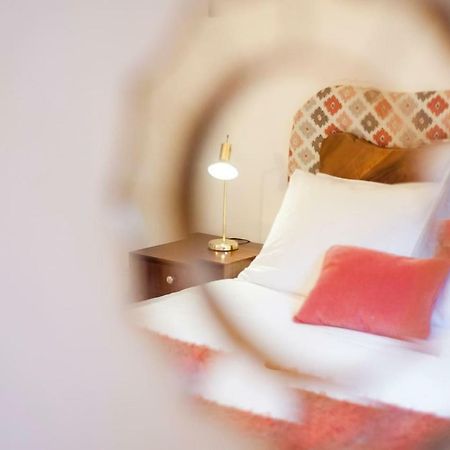 2 Bedroom Apartment With Patio Next To Avenida Da Liberdade Lissabon Exterior foto