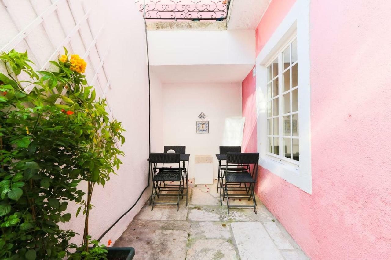 2 Bedroom Apartment With Patio Next To Avenida Da Liberdade Lissabon Exterior foto